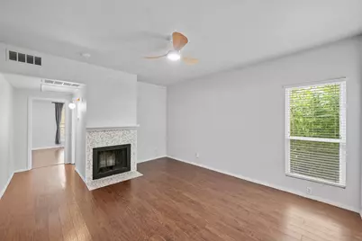 1509 W 39 1/2 Street #108, Austin, TX 78756 - Photo 2