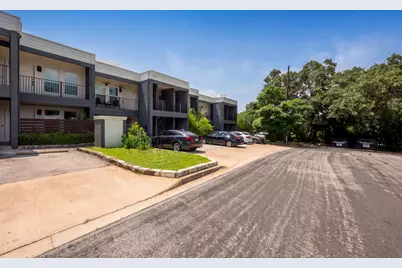 1509 W 39 1/2 Street #108, Austin, TX 78756 - Photo 20