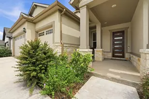 513 Barnhill Loop, Dripping Springs, TX 78620 - Photo 2