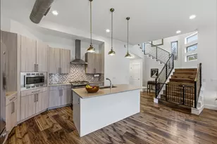 1405 Camelot Cir, Austin, TX 78745 - Photo 12