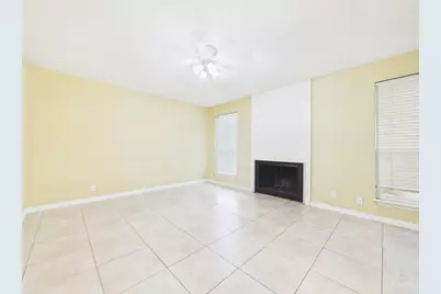 1000 W 26th Street #106, Austin, TX 78705 - Photo 6