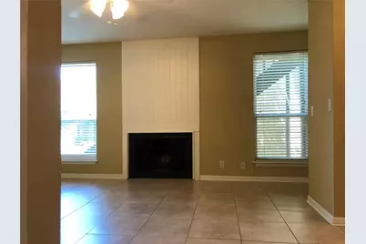 1000 W 26th Street #106, Austin, TX 78705 - Photo 4