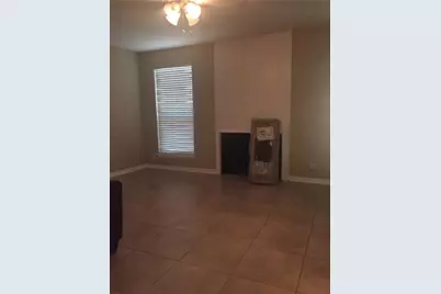 1000 W 26th Street #106, Austin, TX 78705 - Photo 2