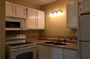 1000 W 26th St, Austin, TX 78705 - Photo 10