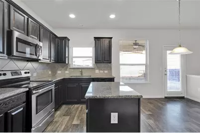 517 Pinnacle Drive, Georgetown, TX 78626 - Photo 14