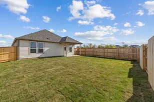 501 Maries Garden Dr, Georgetown, TX 78626 - Photo 24