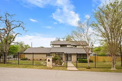 10404 Spicewood Mesa, Austin, TX 78759 - Photo 32