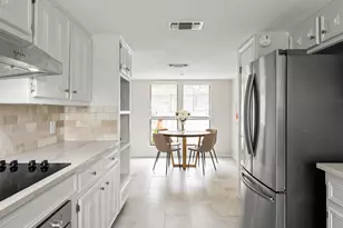 10404 Spicewood Mesa, Austin, TX 78759 - Photo 12