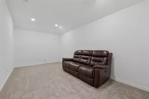 105 Plainsman Ln, Georgetown, TX 78633 - Photo 34