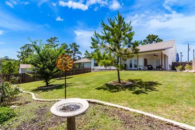 329 Kaanapali Lane, Bastrop, TX 78602 - Photo 32