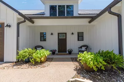 329 Kaanapali Lane, Bastrop, TX 78602 - Photo 4