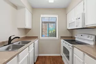 8811 Schick Rd, Austin, TX 78729 - Photo 12