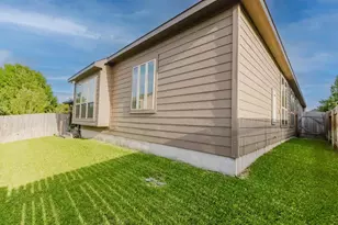 210 Yukon Cove, Hutto, TX 78634 - Photo 32