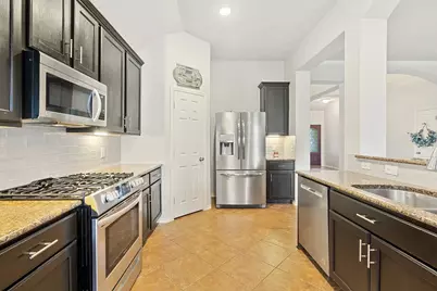 21005 Haddington Cove, Hutto, TX 78634 - Photo 12