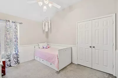 21005 Haddington Cove, Hutto, TX 78634 - Photo 20
