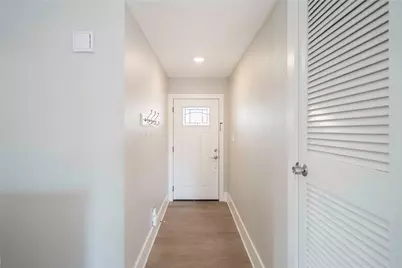 5101 Wayborne Hill Drive, Austin, TX 78723 - Photo 4