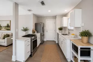 5101 Wayborne Hill Dr, Austin, TX 78723 - Photo 8