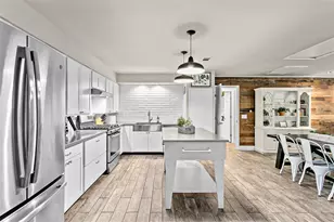 200 Creek Rd, Dripping Springs, TX 78620 - Photo 10