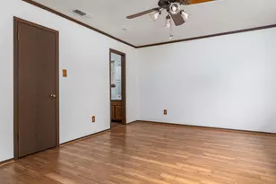 7001 Watchwood Dr, Austin, TX 78745 - Photo 16