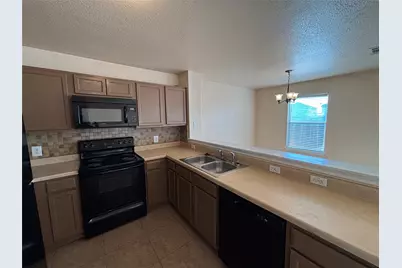 12840 Saint Mary Drive, Manor, TX 78653 - Photo 6