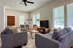 1501 S Church St, Georgetown, TX 78626 - Photo 14
