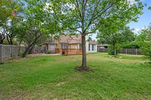 8605 Axis Dr, Austin, TX 78749 - Photo 36