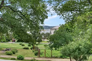 1016 Windy Shores Loop, Spicewood, TX 78669 - Photo 22