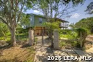 785 Park Shores, Canyon Lake, TX 78133 - Photo 2