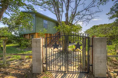 785 Park Shores, Canyon Lake, TX 78133 - Photo 2