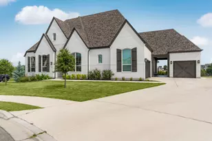 304 Sadaba St, Liberty Hill, TX 78642 - Photo 2
