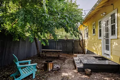 902 E 13th Street #A, Austin, TX 78702 - Photo 14