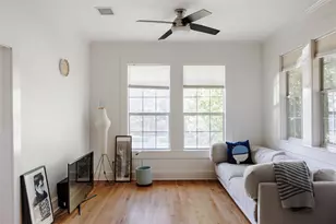 902 E 13th St, Austin, TX 78702 - Photo 2