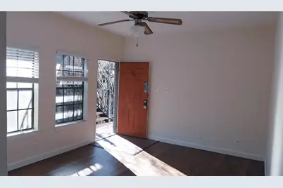 2216 San Gabriel Street #101, Austin, TX 78705 - Photo 2