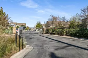 516 E Slaughter Ln, Austin, TX 78744 - Photo 2