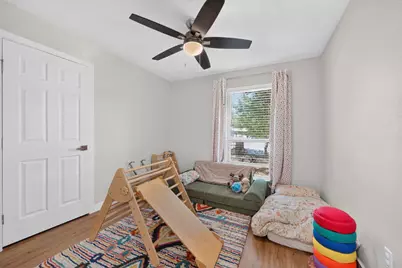 6021 Bluebell Circle, Austin, TX 78741 - Photo 14