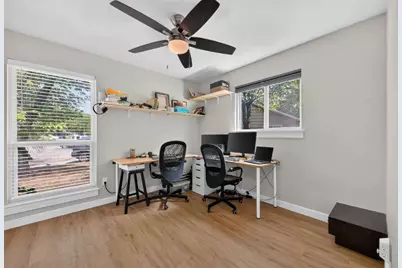 6021 Bluebell Circle, Austin, TX 78741 - Photo 18