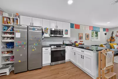 6021 Bluebell Circle, Austin, TX 78741 - Photo 10