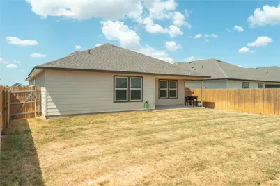 117 Day Wells, Jarrell, TX 76537 - Photo 20