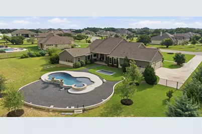 301 Wonderstruck, Liberty Hill, TX 78642 - Photo 6