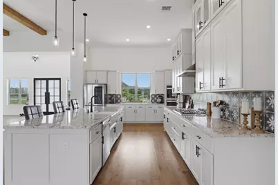 301 Wonderstruck, Liberty Hill, TX 78642 - Photo 16
