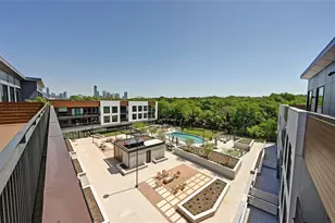 2209 S 1st St, Austin, TX 78704 - Photo 8