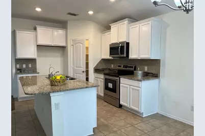 505 Ibis Falls Loop, Jarrell, TX 76537 - Photo 4