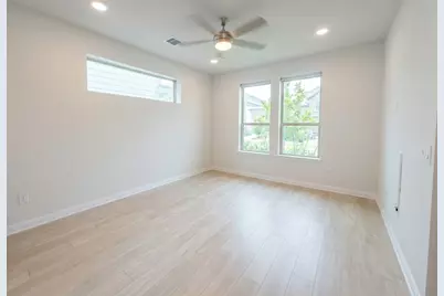 8311 Springsteen Drive #318, Austin, TX 78744 - Photo 10