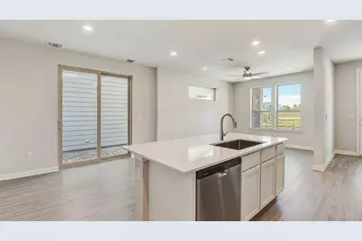 8311 Springsteen Drive #318, Austin, TX 78744 - Photo 2
