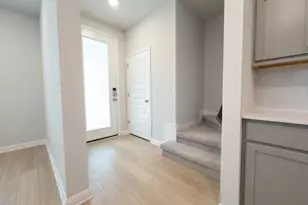 8311 Springsteen Dr, Austin, TX 78744 - Photo 8