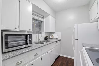 3505 Greystone Drive, Austin, TX 78731 - Photo 6