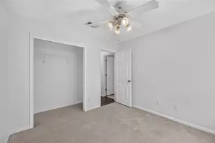 9213 Grant Forest Dr, Austin, TX 78744 - Photo 24