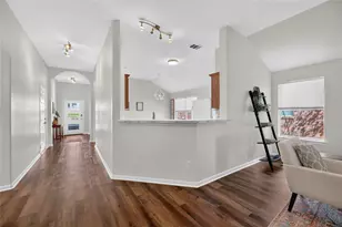 9213 Grant Forest Dr, Austin, TX 78744 - Photo 34