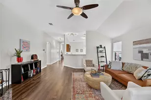9213 Grant Forest Dr, Austin, TX 78744 - Photo 16