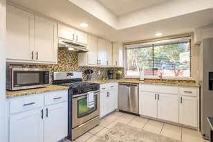 11618 Sherwood Forest, Austin, TX 78759 - Photo 12